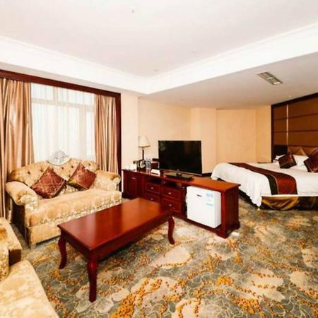 Shahai International Hotel Шанхай Стая снимка