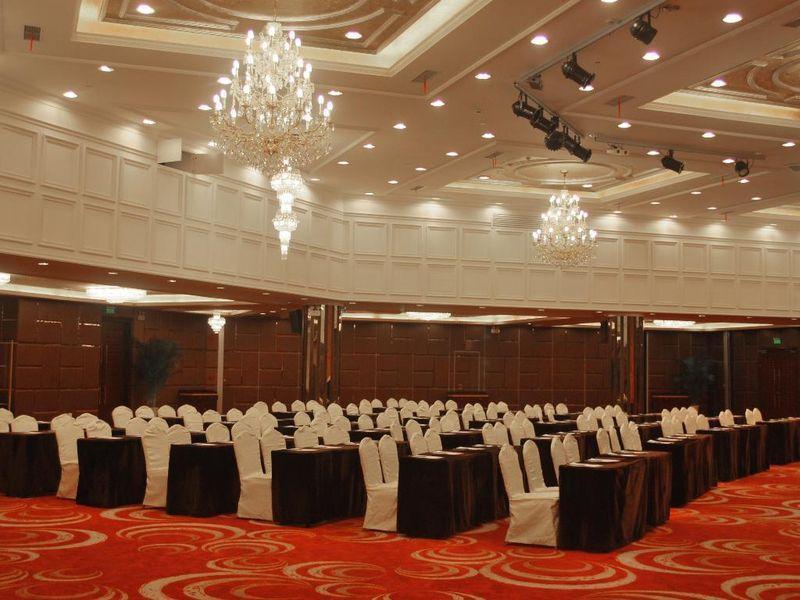 Shahai International Hotel Шанхай Екстериор снимка