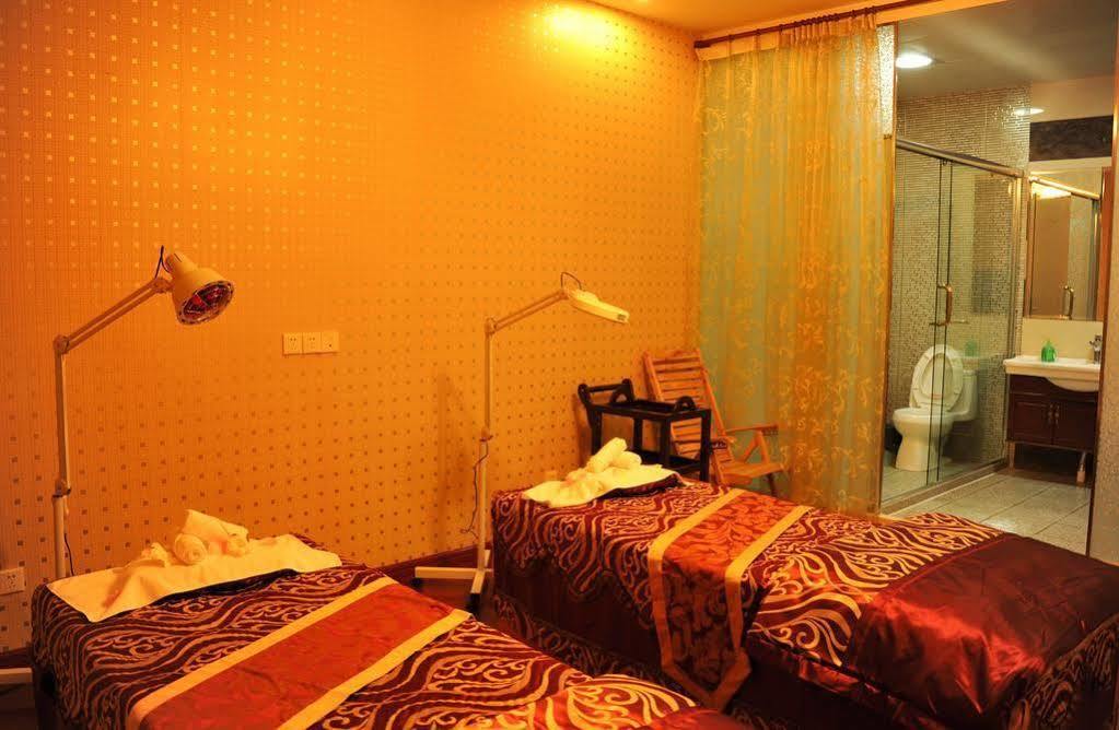 Shahai International Hotel Шанхай Екстериор снимка