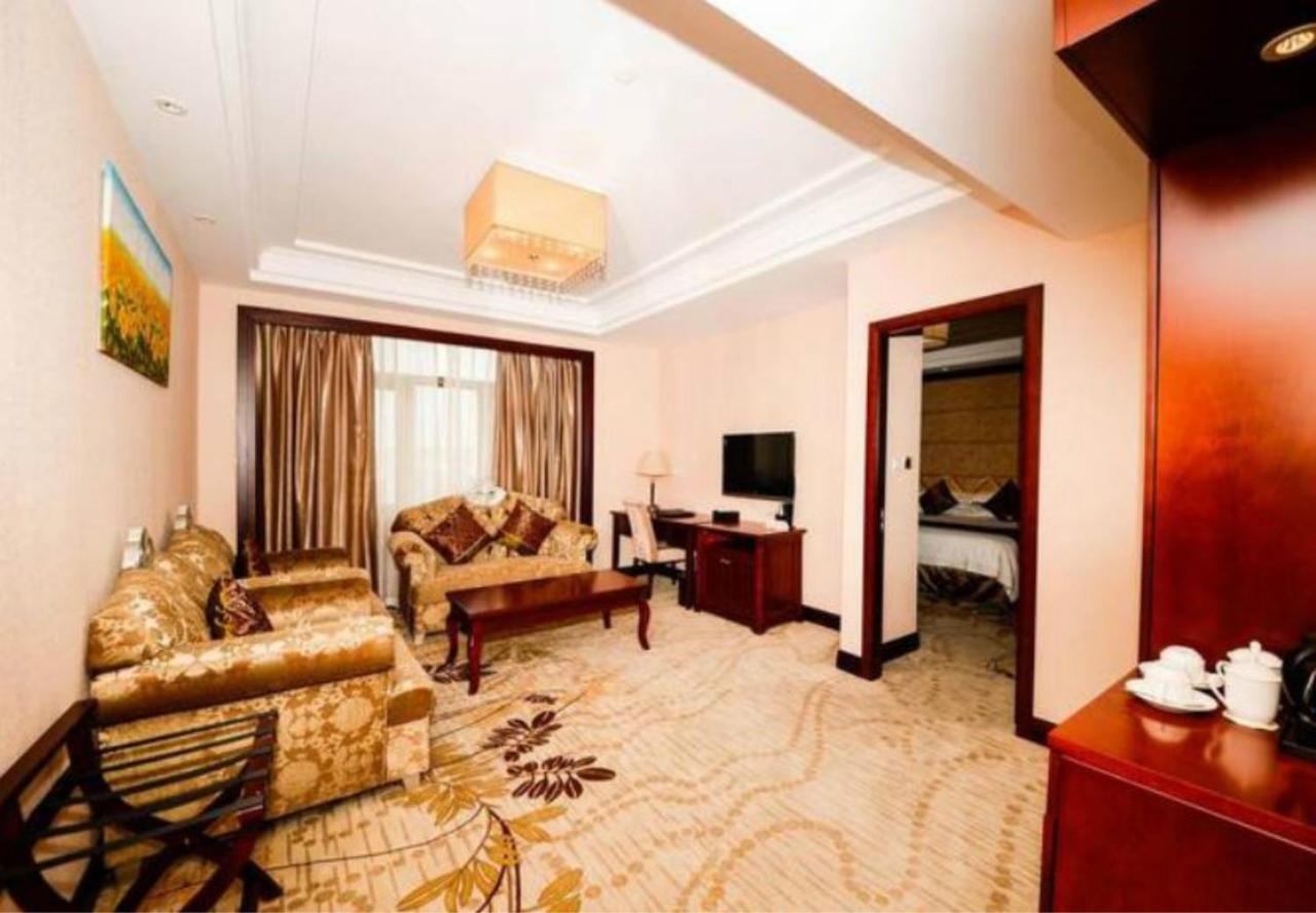 Shahai International Hotel Шанхай Стая снимка