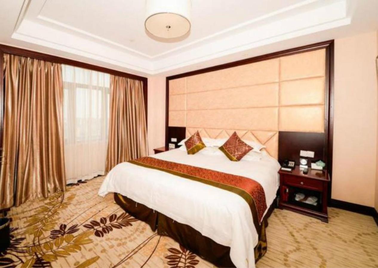 Shahai International Hotel Шанхай Стая снимка
