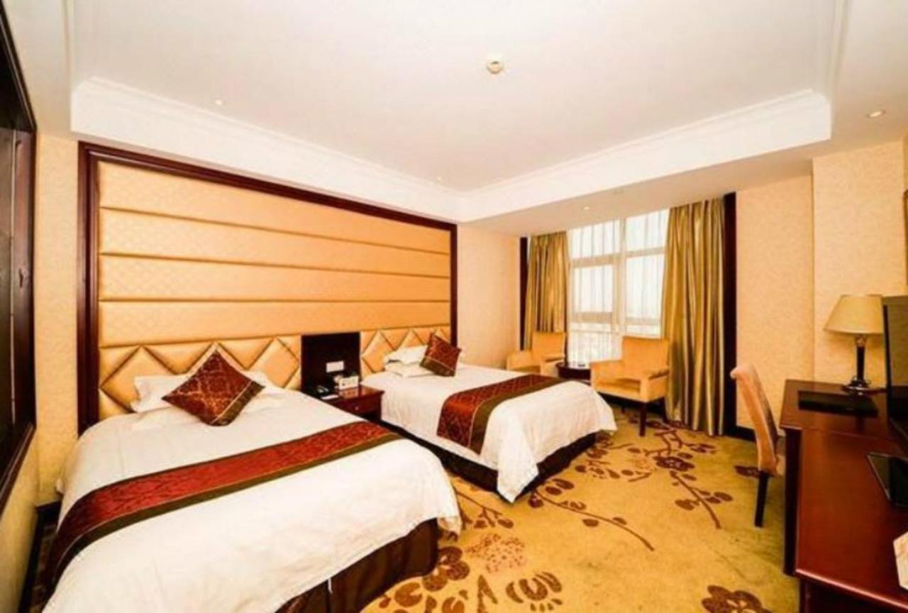 Shahai International Hotel Шанхай Стая снимка